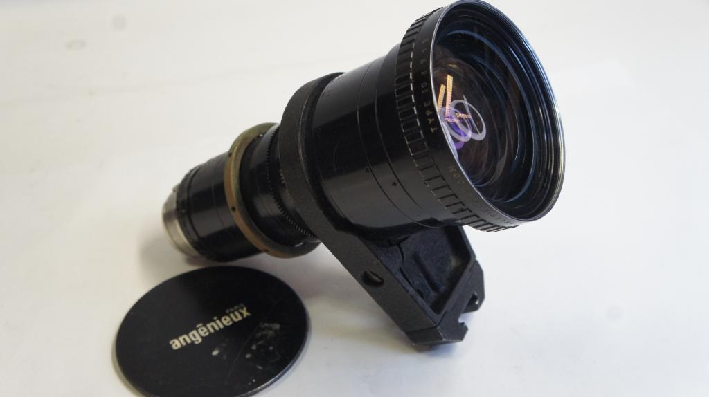 Angenieux-Zoom   92,2/9,5-95mm  objektív sz.: 1389988