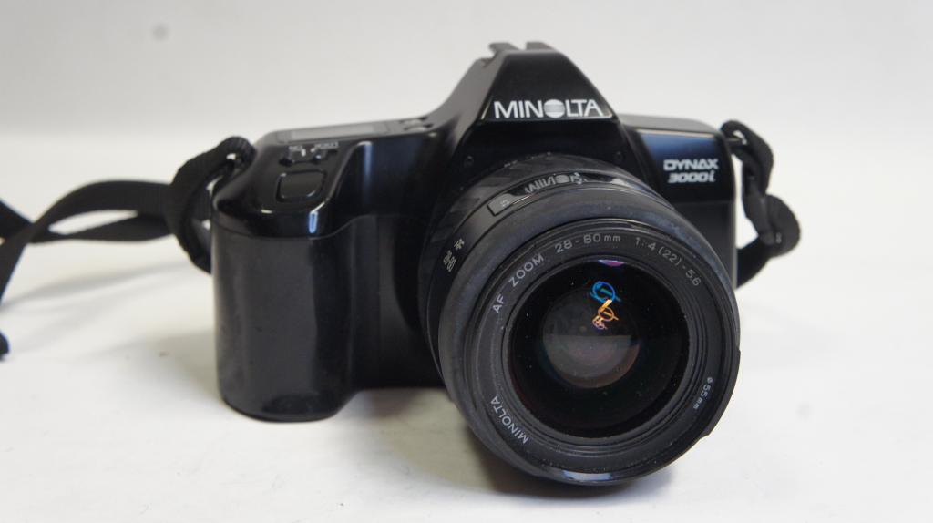 Minolta Dynax 3000i  fényképezőgép sz.: 22309739, AF ZOOM 4-5,6/28-80mm objektív sz.: 21317642