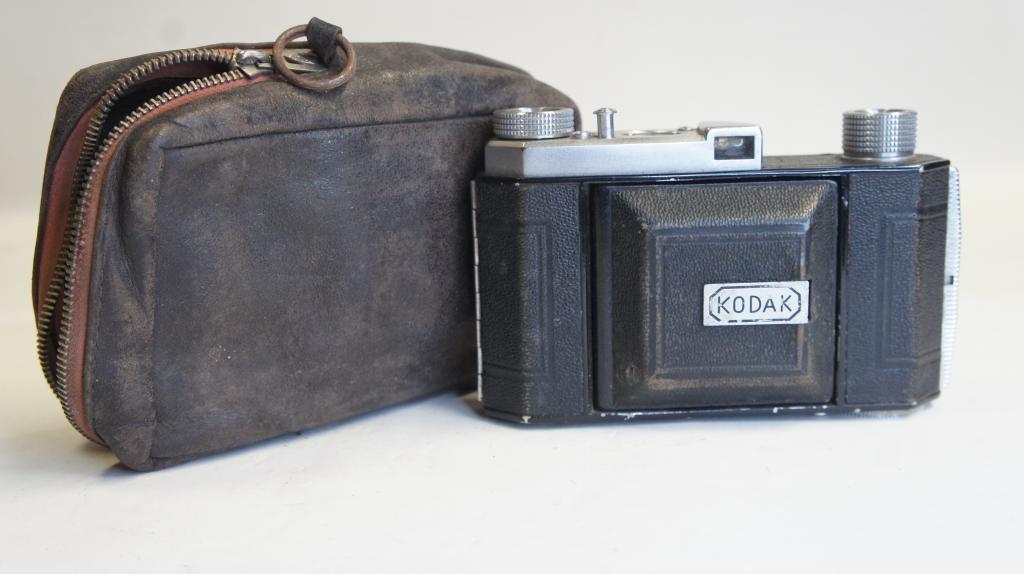 Kodak Retina I (Type 149) fényképezőgép sz.: 370060 K, Retina Xenar 3,5/5cm objektív sz.: 1558473  cca.: 1939-40.