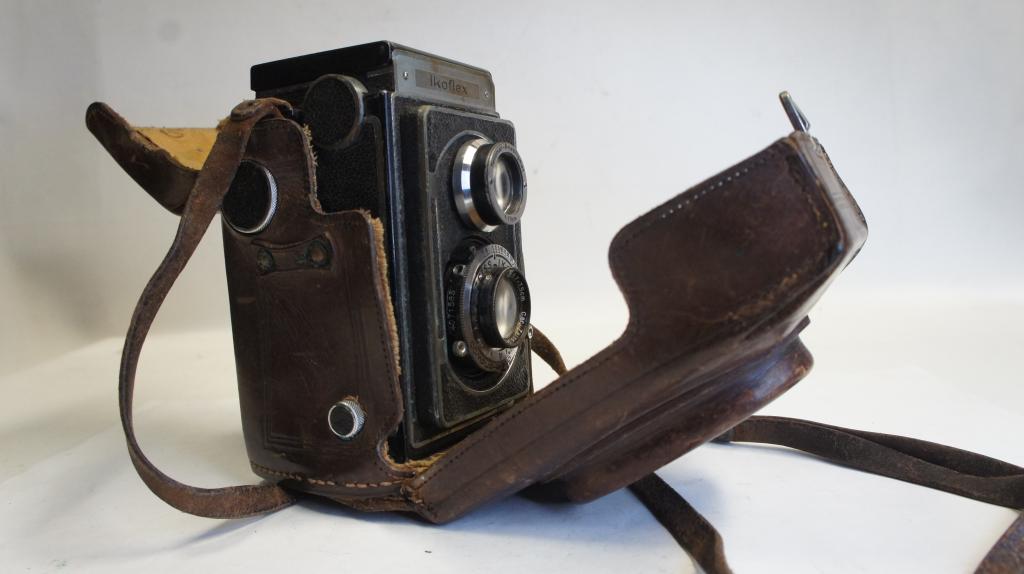 Zeiss Ikon Ikoflex III/II fényképezőgép, Tessar 3,5/7,5cm objektív sz.: 1643608  cca.: 1938-40.